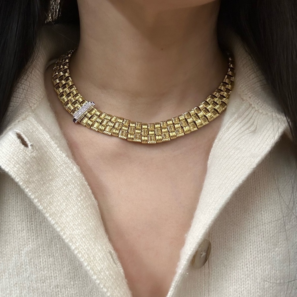 Preowned Roberto Coin Appassionata necklace 18k yellow gold
